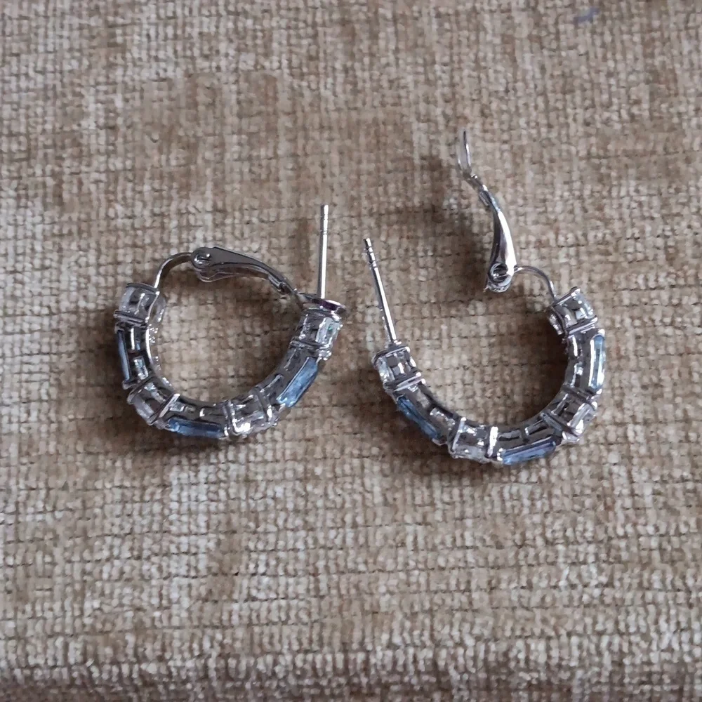 Silver Tone Clear Purple Rhinestone Pierced Earrings